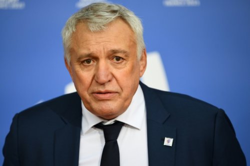 Rugby : en AG, la Fédération fait l'impasse sur le climat social à France-2023