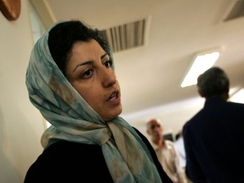 La militante iranienne Narges Mohammadi condamnée à 8 ans de prison, selon son mari