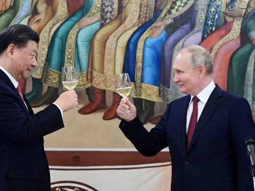 La Russie et la Chine ne créent pas une alliance militaire, dit Poutine