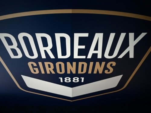 L2 : Bordeaux domine Laval et bascule en tête