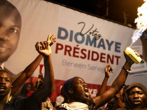 Sénégal : la prise du pouvoir approche pour l'opposant antisystème Diomaye Faye