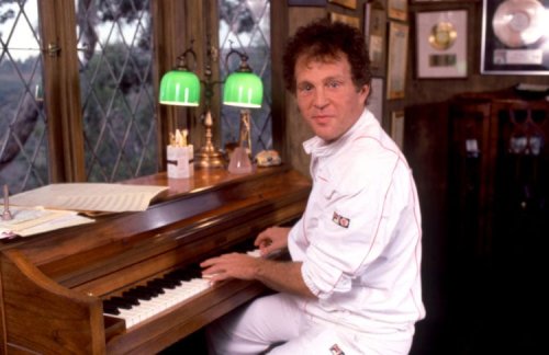 The 10 Best Bobby Vinton Songs of All Time