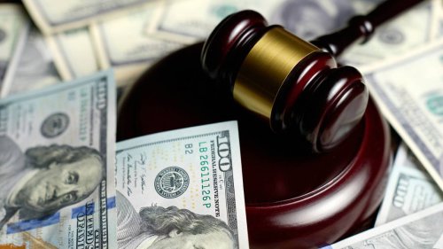 Woman tricked out of $1 million in Amazon scam helps set up ‘ruse,’ feds say