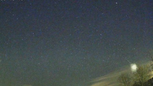 Fireball streaks across Carolinas nighttime sky, video shows. ‘It was so quick.’