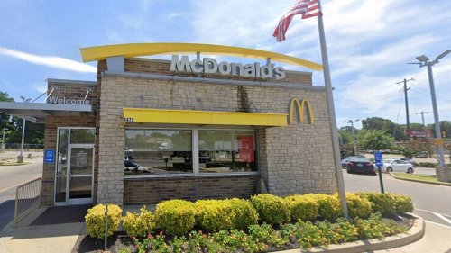 Stranger stabs woman with screwdriver in McDonald’s drive-thru, Tennessee cops say