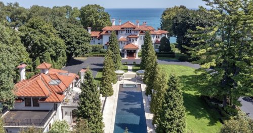 Lakefront villa in Winnetka hits the market at almost $16 million