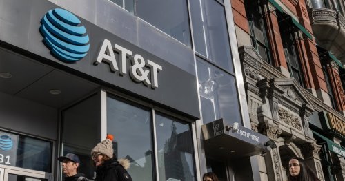 Judge closes book on bribery case against AT&T tied to Madigan: report