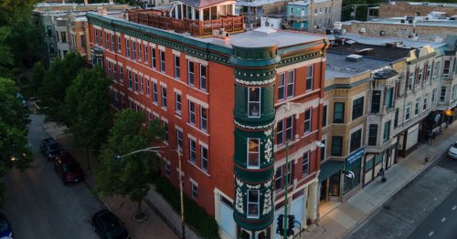 Little wonder this stylish Wicker Park condo with a stellar penthouse sold fast