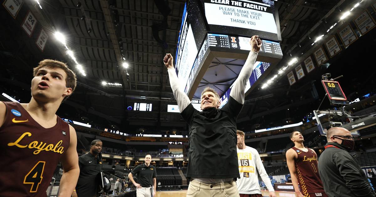 Column: Loyola's NCAA Tournament celebration on campus muted by COVID-19