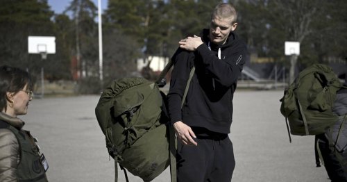 Lauri Markkanen, Serving His Finnish Military Service, Named NBA’s Most ...