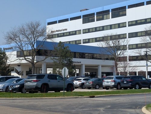 Advocate Health Care quietly pulled doctors out of Aurora’s Mercy Medical Center