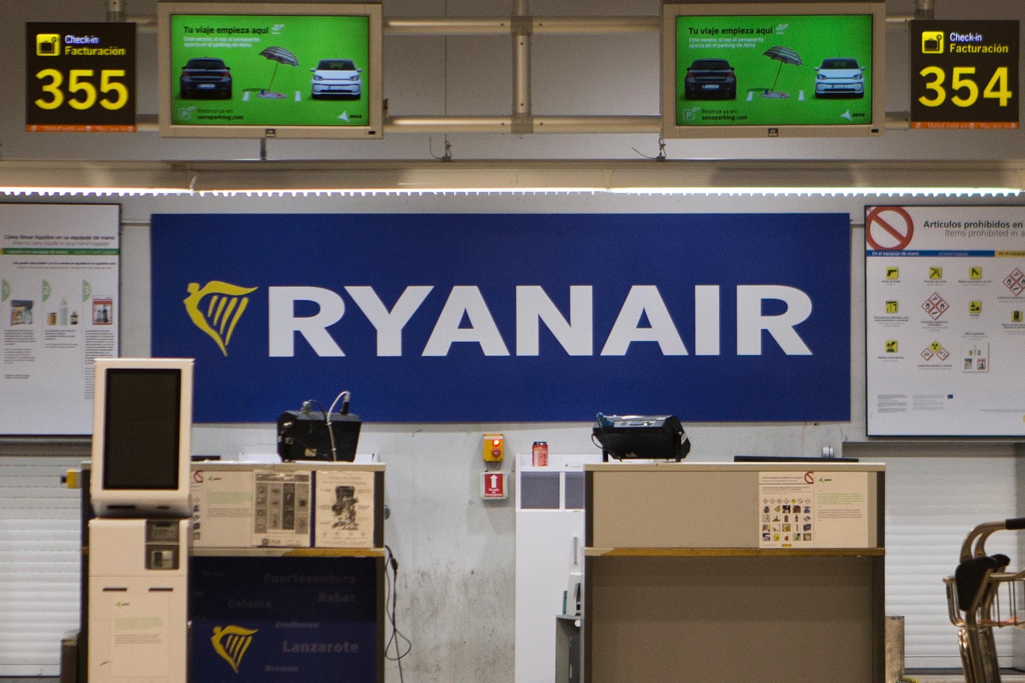 Investigators find bird remains inside Ryanair plane engine after passenger almost sucked out of shattered window