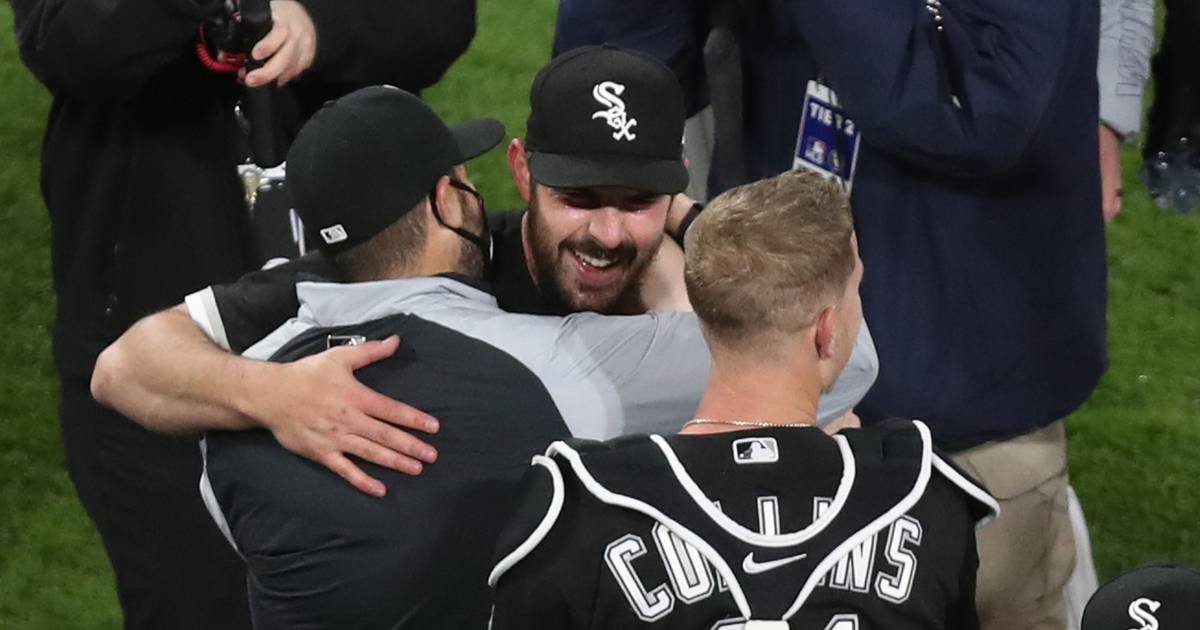 Carlos Rodón throws the 20th no-hitter in Chicago White Sox history after losing a perfect game in the 9th: ‘Feels good to finally sit here and tell you, “I dominated today.” And it felt good.’