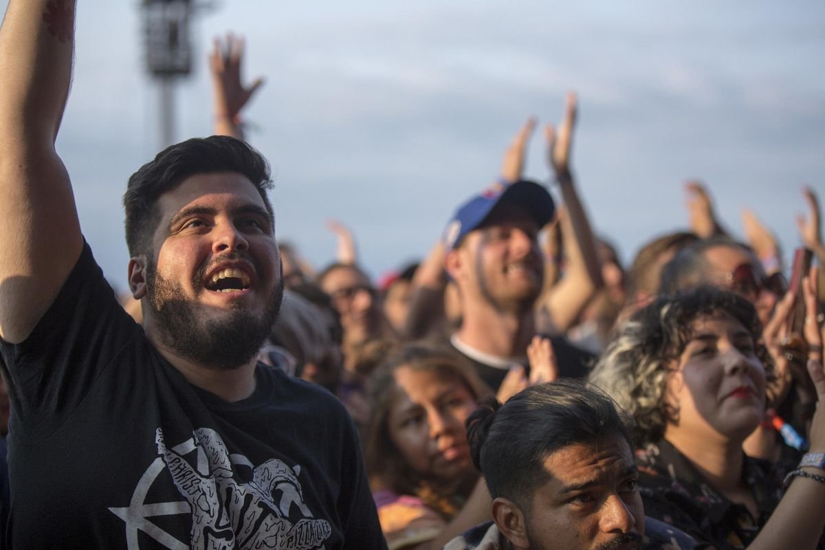 Lollapalooza Survival Guide: 'Fun' with 100,000 sweaty humans
