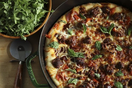 Make dad’s day with homemade pizzas — and a killer cocktail to start things off