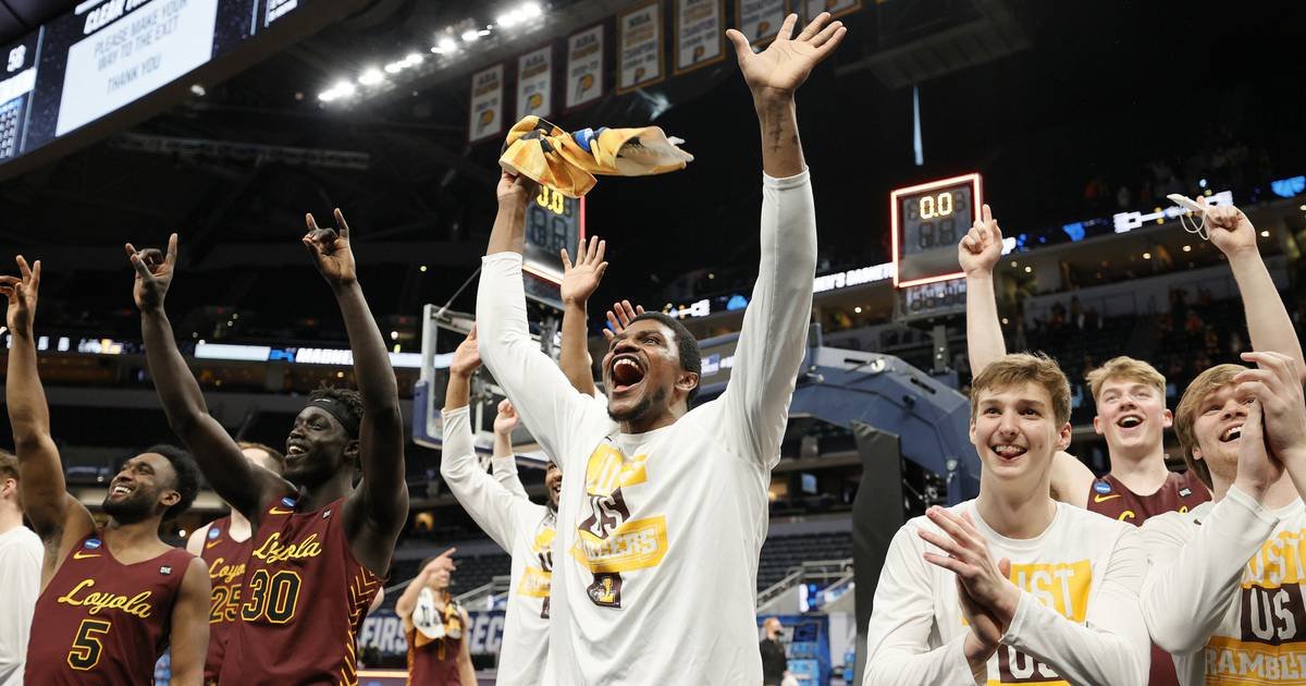 Column: Loyola is Cinderella no more. After a convincing upset of No. 1 seed Illinois, the Sweet 16-bound Ramblers are a real threat to win it all.