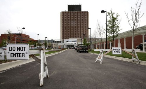 Food pantry for veterans opens at Hines