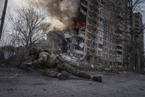 俄軍新攻勢目標曝光！頓內茨克北部小城 恐成「下一個巴赫姆特」 - 政治圈