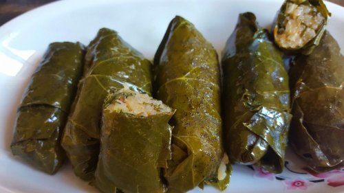 Pestizide im griechischen Snack: ÖKO-TEST straft gleich sieben Produkte hart ab