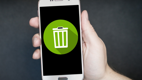 Kaum jemand macht es: Einfacher Trick räumt Ihren Handy-Speicher frei