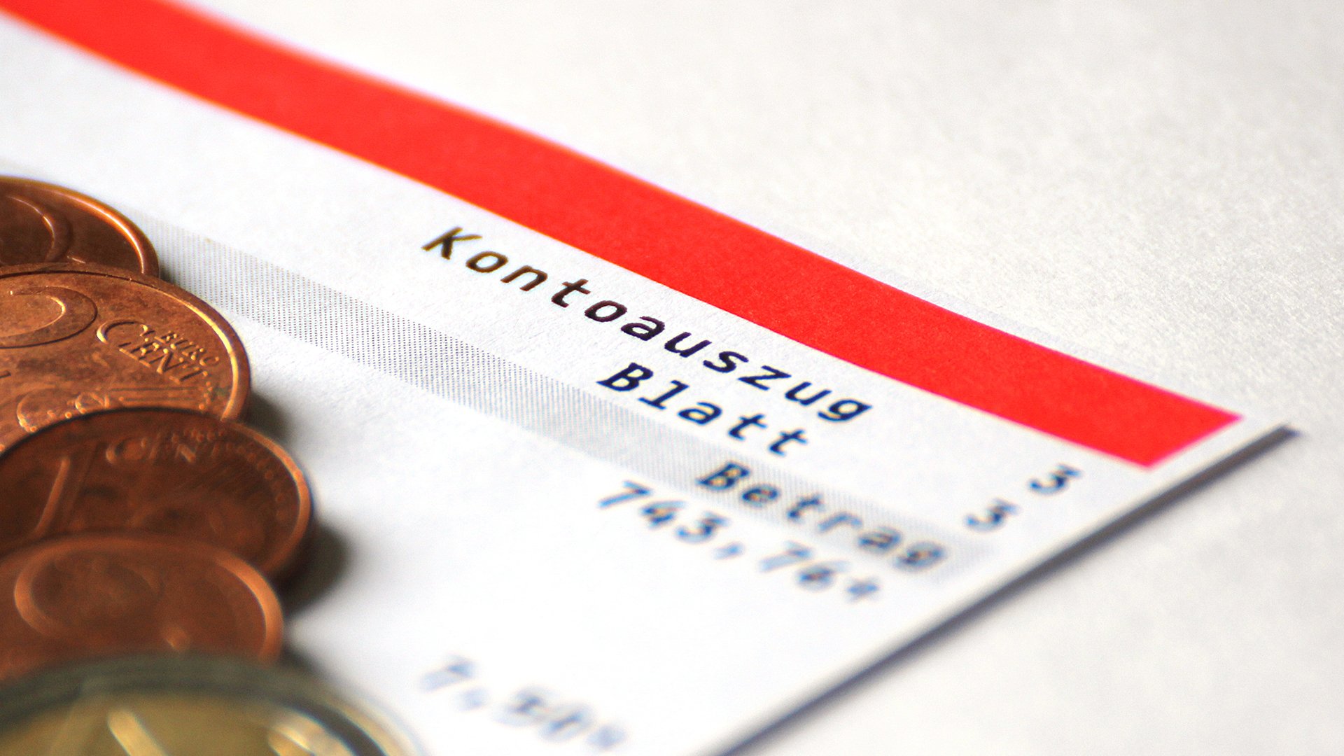 Verbraucherzentrale warnt: Wie der IBAN-Trick Sie in die Falle lockt - und das Konto leerräumt