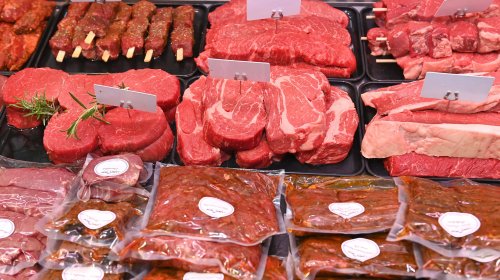 Fleischproduktion sinkt weiter rasant: Deutschland schlachtet immer weniger Tiere