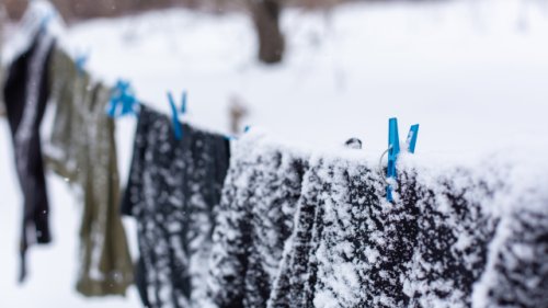 Warum Du Wäsche im Winter draußen aufhängen solltest