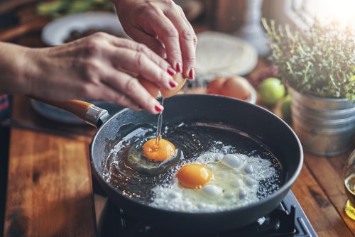 Sollte daraus ein Küken werden? Deshalb haben manche Eier einen braunen Fleck