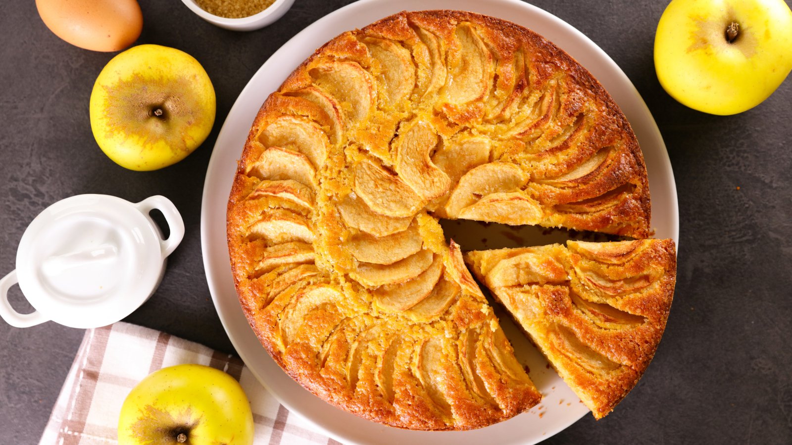 Rezept-Hit: Dieser Apfelkuchen ohne Mehl begeistert Low-Carb-Fans