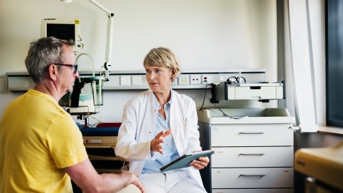 Schneller Facharzttermin: Mit diesen simplen Methoden umgehen Sie lange Wartezeiten