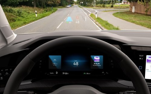 Günstiges Premium-Gadget fürs Auto: So einfach rüsten Sie ein Head-Up-Display nach