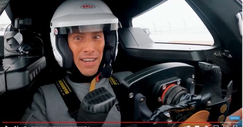 Fahrzeug sieht aus wie ein Witz: Auto-Journalist bricht Weltrekord in E-Prototyp