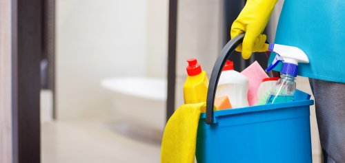 Marken-Produkte floppen: Billige WC-Reiniger schneiden deutlich besser ab