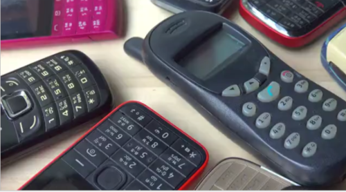 Besser ausmisten und verkaufen: Diese alten Handys sind heute viel Geld wert