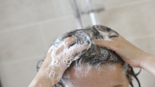 Anti-Schuppen-Shampoo bei ÖKO-TEST: Marktführer kassiert Note 6