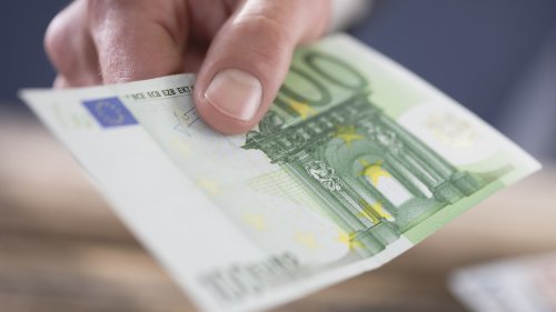 Ab März gibt's 100 Euro "Geburtstagsgeld" vom Staat: Wie Sie sich das Geschenk holen