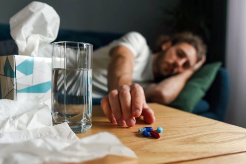 Erholsam schlafen trotz Pollenflut: So schützen Sie sich vor nächtlichen Allergie-Beschwerden