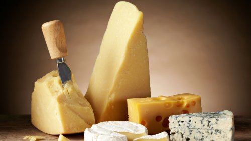 Großer Käse-Rückruf in Deutschland: Vom Verzehr wird hier dringend abgeraten