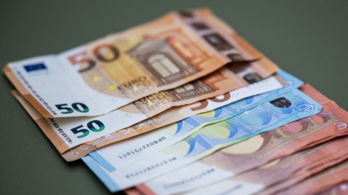 Mehr im Geldbeutel: Warum ab März 2024 Millionen Deutsche mehr verdienen