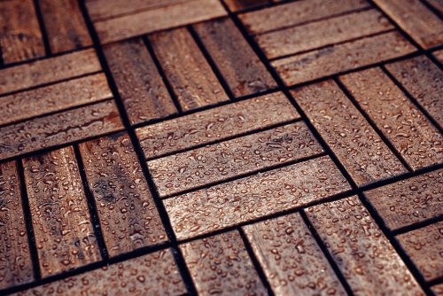 Teure Reparaturen drohen: Dieser Fehler kann Ihren Balkon ruinieren