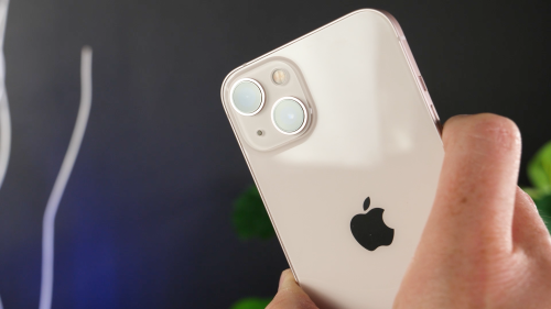 iPhone 13 im Angebot: Lohnt sich das Modell noch?