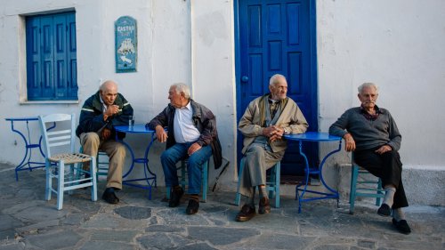 Insel der 100-jährigen: Köchin plaudert geheime Speise für langes Leben aus