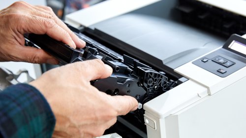 Jetzt dringend updaten: Drucker-Hersteller warnt vor 2 gefährlichen Sicherheitslücken
