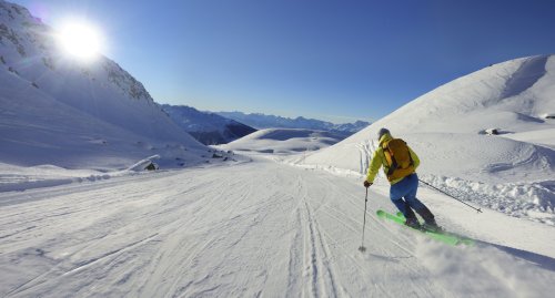 Preiswerte Skigebiete in Europa: Skivergnügen zum kleinen Preis