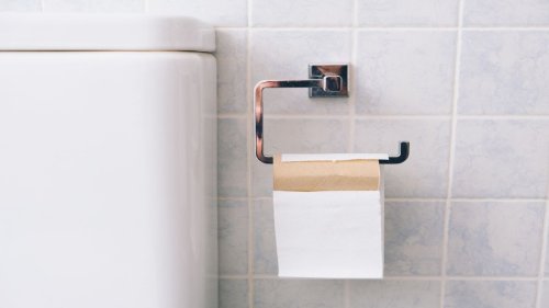 Juckreiz, Bläschen, Blutungen: So gefährlich kann Ihre Toilettenroutine sein