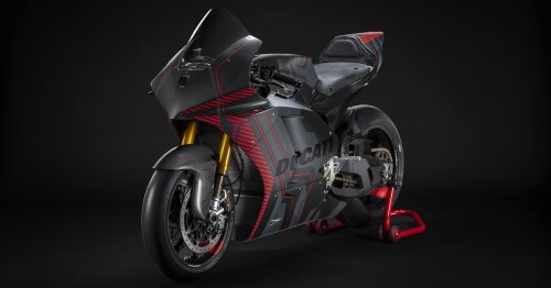 Elektro-Ducati startet wie Rakete: Die Reaktion des Fahrers ist unbezahlbar