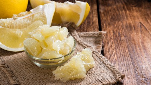 Voller Kalium: So essen Sie Pomelo richtig