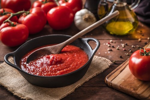 Tomatensoße: Experten finden Schimmel in bekannten Produkten