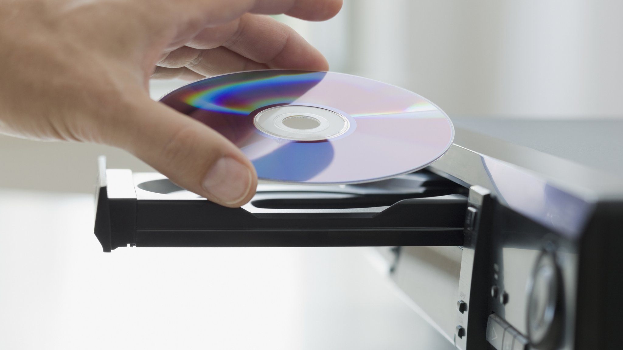 DVD-Sammlung wird unbrauchbar: Zerstörerische Krankheit befällt alte Discs
