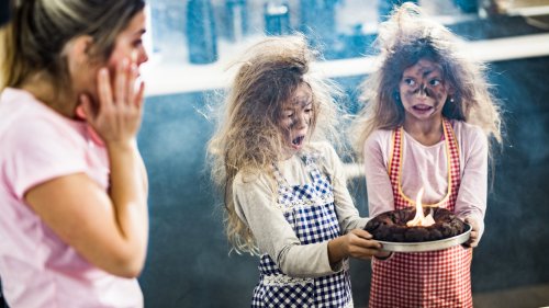 Matschig, angebrannt oder roh: So retten Sie missglückte Kuchen im Handumdrehen